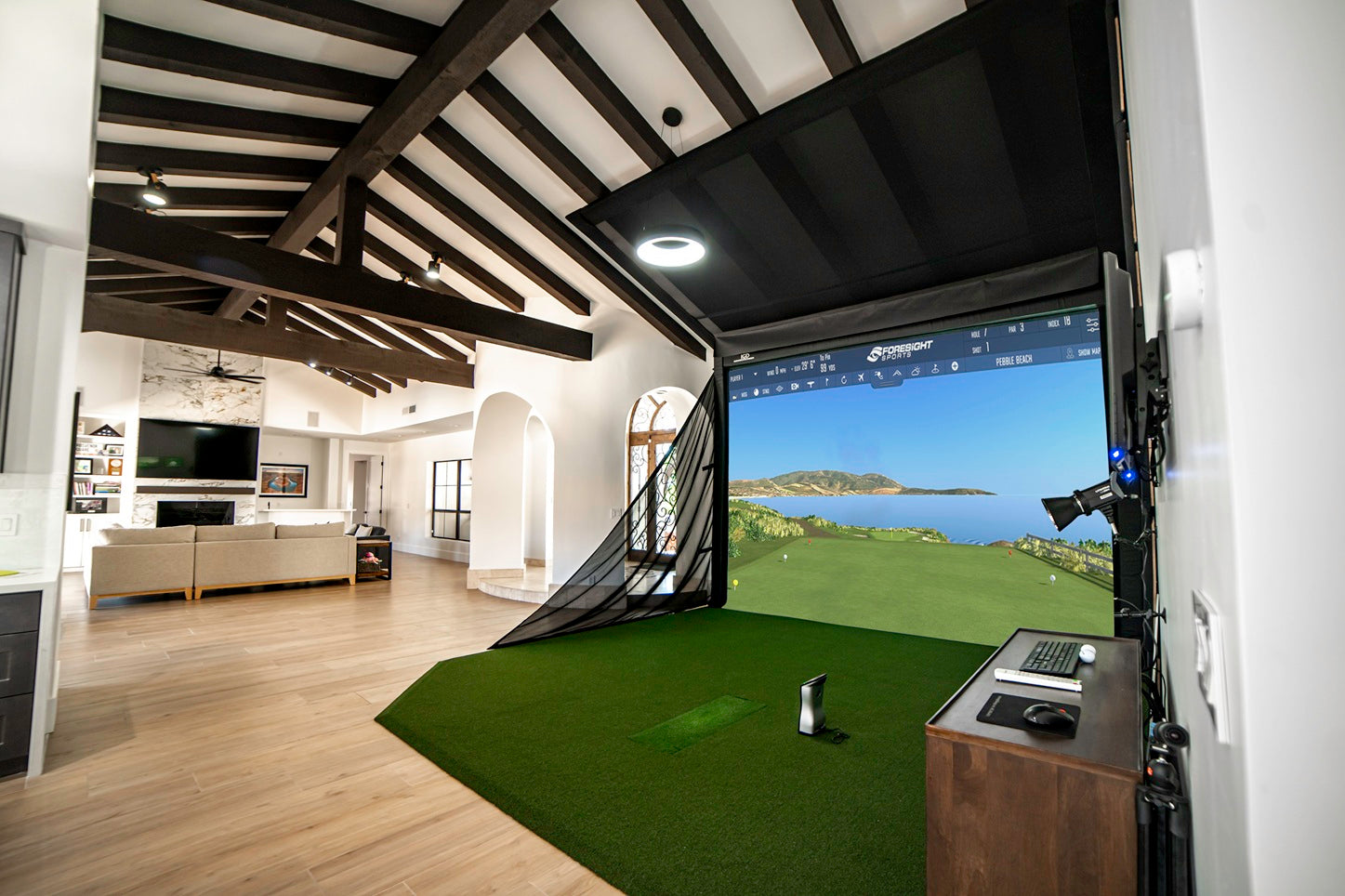 Capture Every Swing with a Golf Launch Monitor – Unlock Your Game’s Hidden Potential