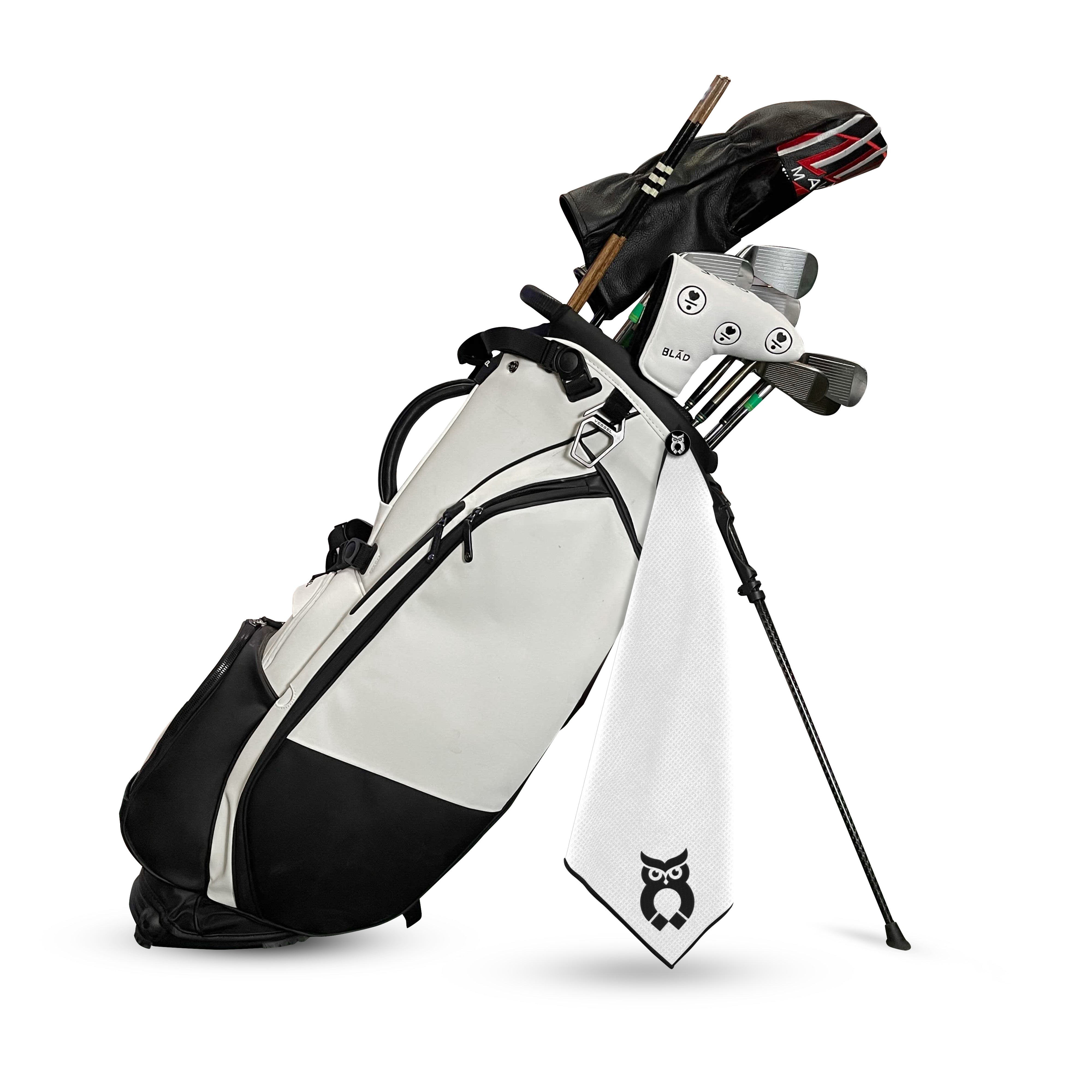 White MagnetOwl Golf Towel Kit